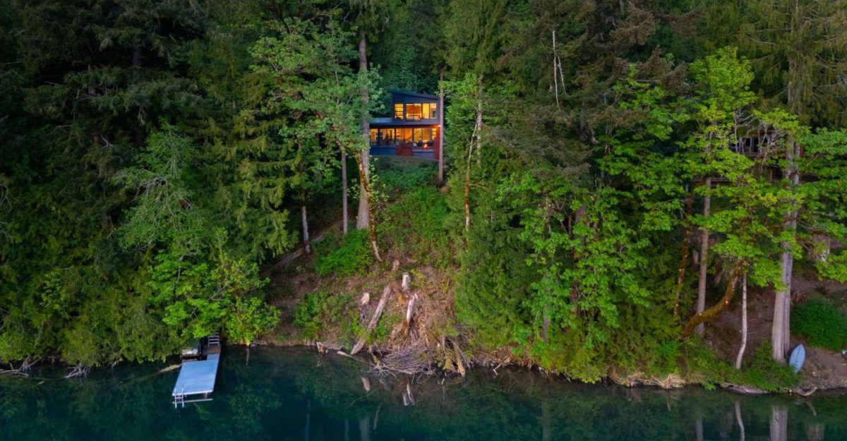 A dock and a cabin on the shore of Silver Lake